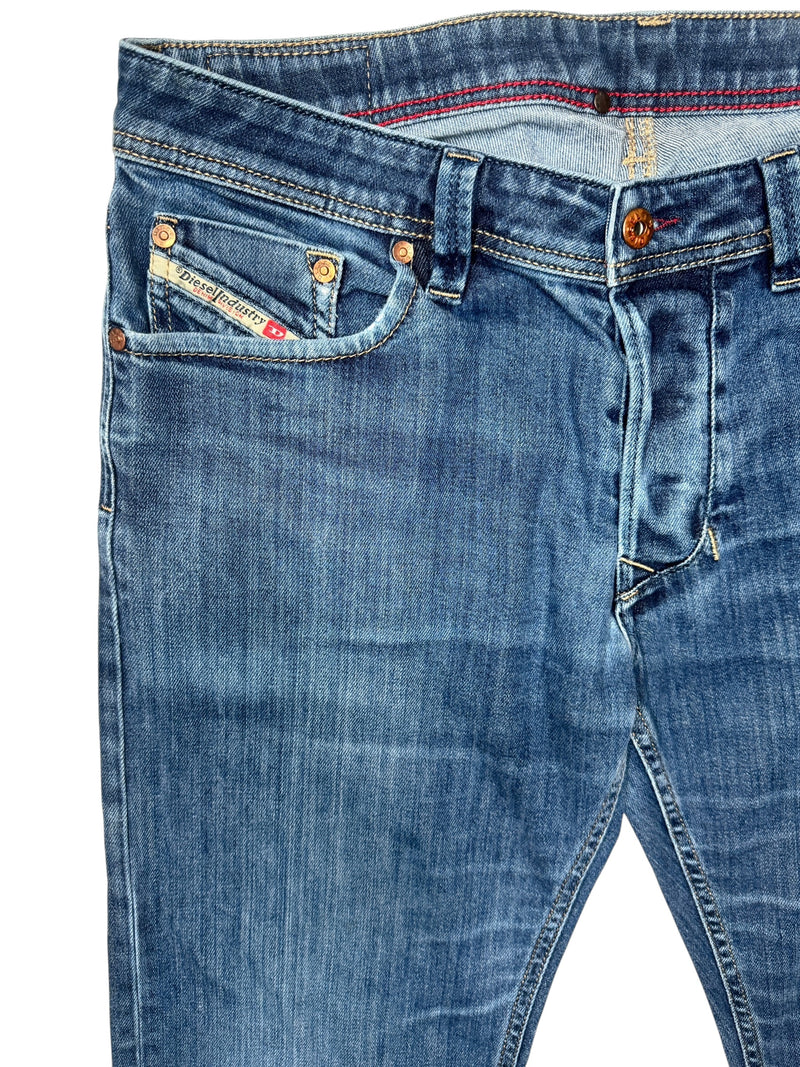 Vintage 2000s Y2K Diesel Men's Straight Leg Blue Denim Jeans | 34 Inch Waist
