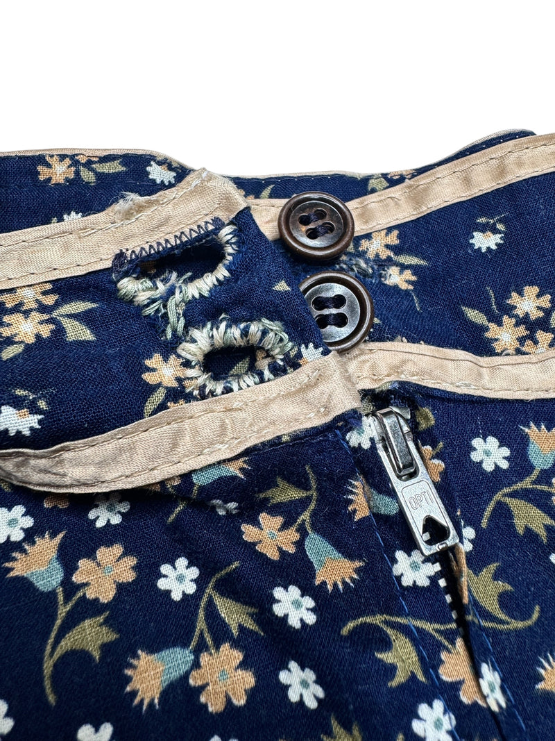 Vintage 70s Gunne Sax Bohemian Hippie Prairie Navy Blue Floral Ruffled Cotton Midi Peasant Skirt with Lace Trim | Size XXS-XS