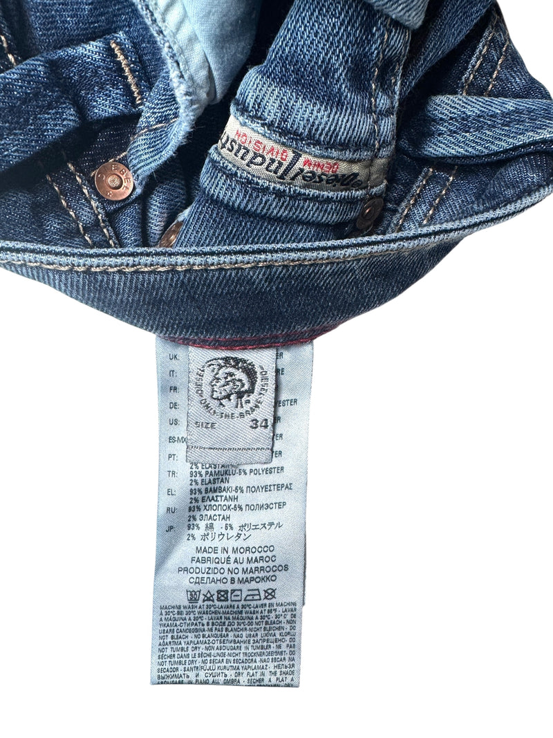 Vintage 2000s Y2K Diesel Men's Straight Leg Blue Denim Jeans | 34 Inch Waist