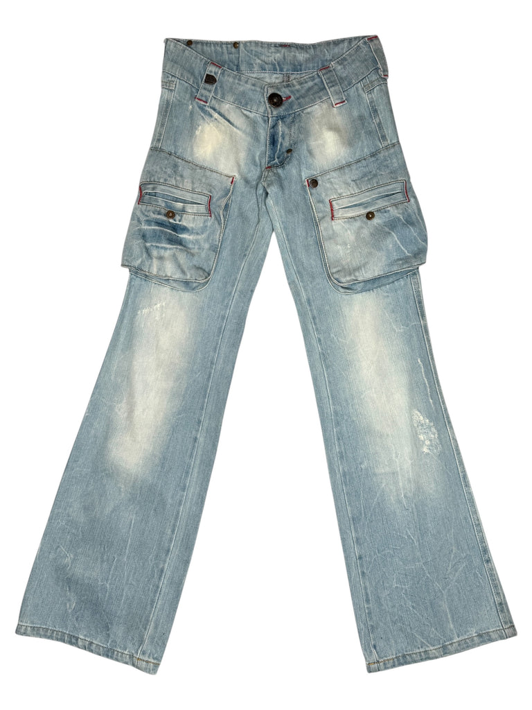Vintage 2000s Y2K Low Rise Cargo Style Faded Light Wash Denim With Front Pockets | 28 Inch Waist