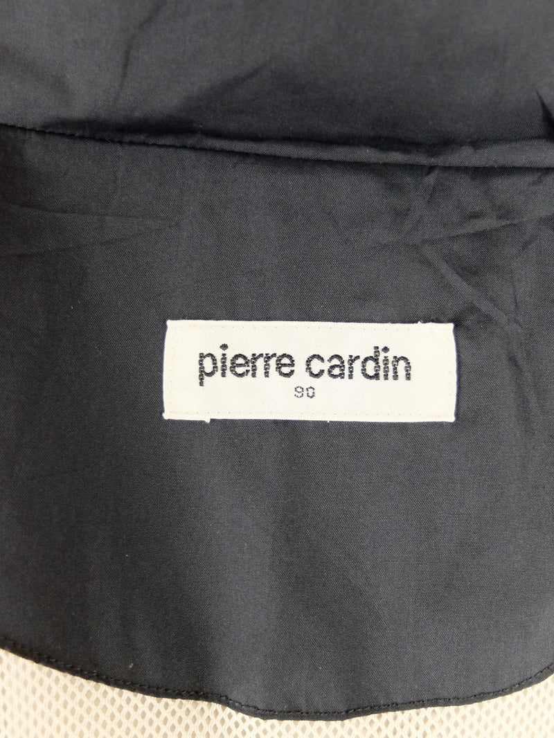 Vintage 2000s Y2K Pierre Cardin Designer Branded Athletic Sports Utility Cream Solid Basic Hooded Lightweight Zip Up Windbreaker Shell Jacket
