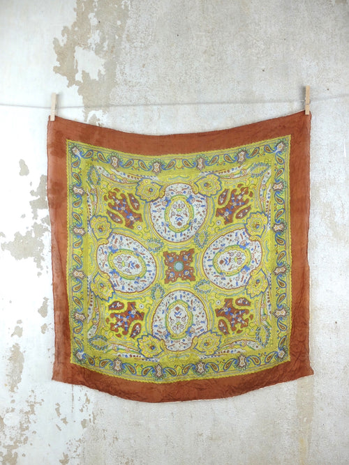 Vintage 60s Delicate Mod Bohemian Psychedelic Paisley Square Raw Silk Neck Tie Scarf