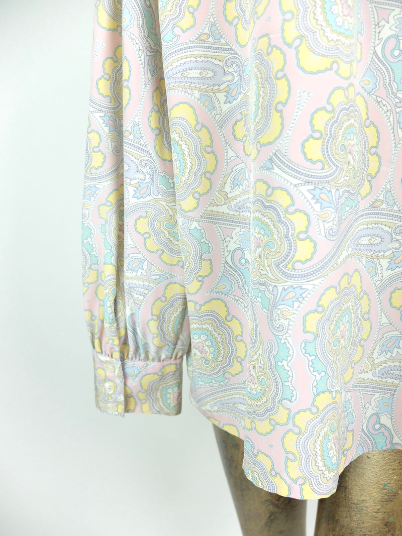 80s Psychedelic Paisley Pastel Long Sleeve Mockneck Collared Button Up Blouse