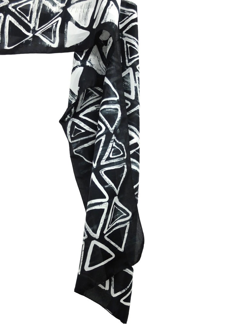 Vintage 80s Bohemian Grunge Black & White Abstract Patterned Long Wide Neck Tie Scarf