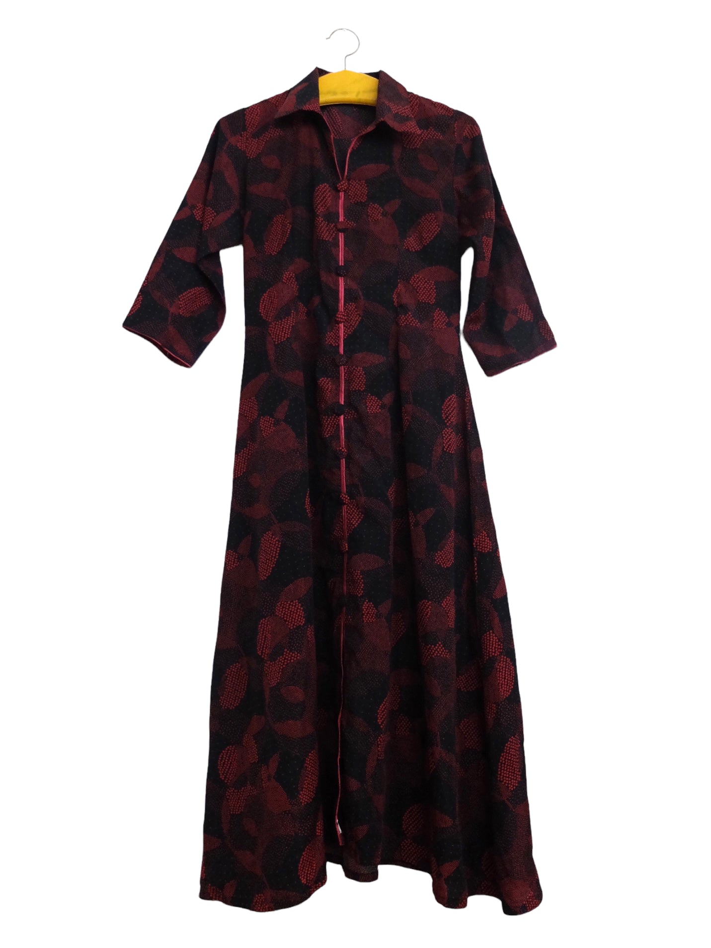 Vintage 80s Chic Hippie Grunge Avant-Garde Festival Style Collared Black & Red Abstract Patterned 3/4 Sleeve Maxi Dress | Size XS